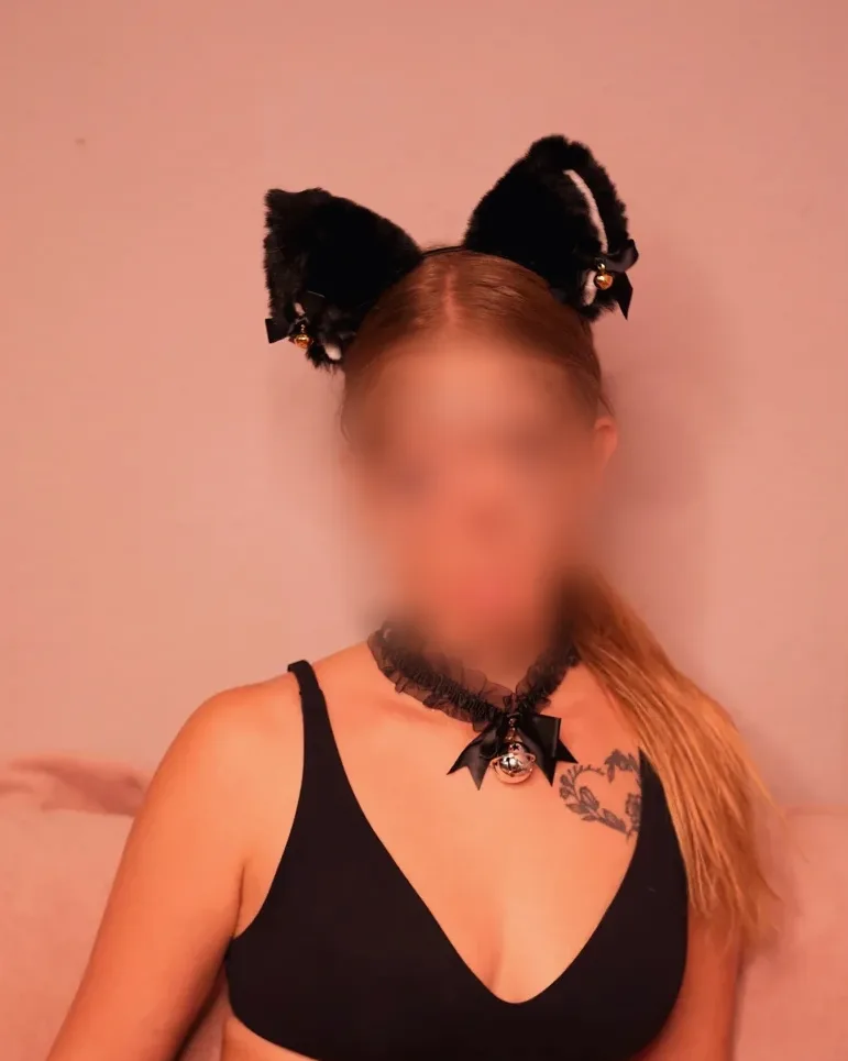 Antonia, 26